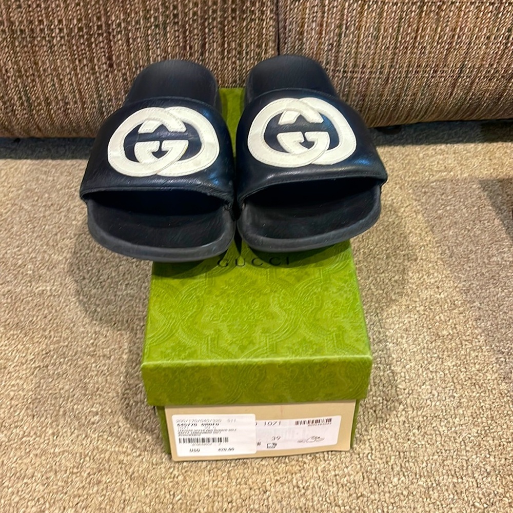 Gucci slides